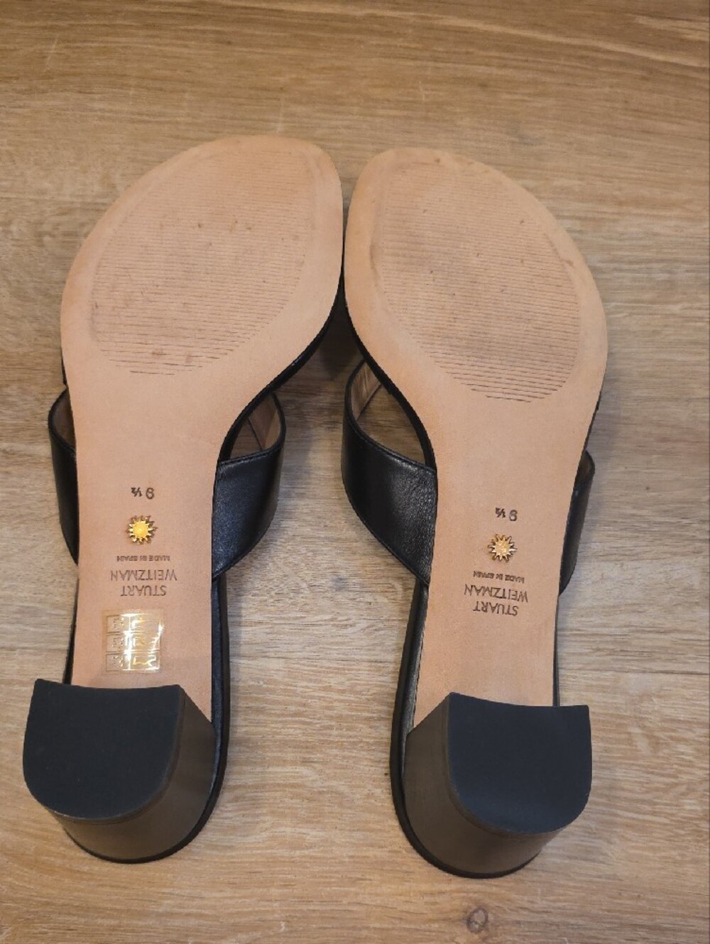 Stuart Weitzman Black Leather Thong Heels Sz 9.5 - Picture 3 of 7
